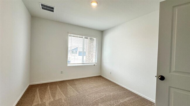 Building Photo - 171 Tofalla