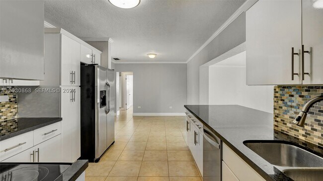 Building Photo - 9710 SW 14th St