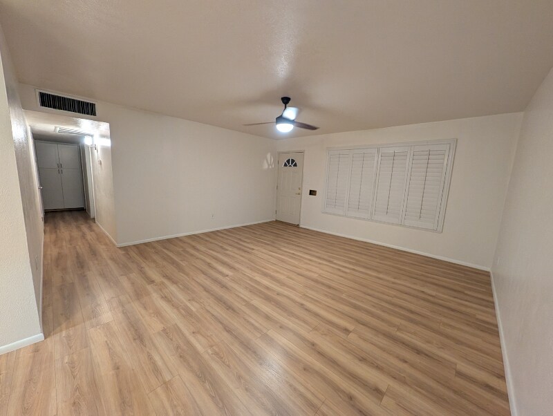 Building Photo - 7314 E Sheridan St