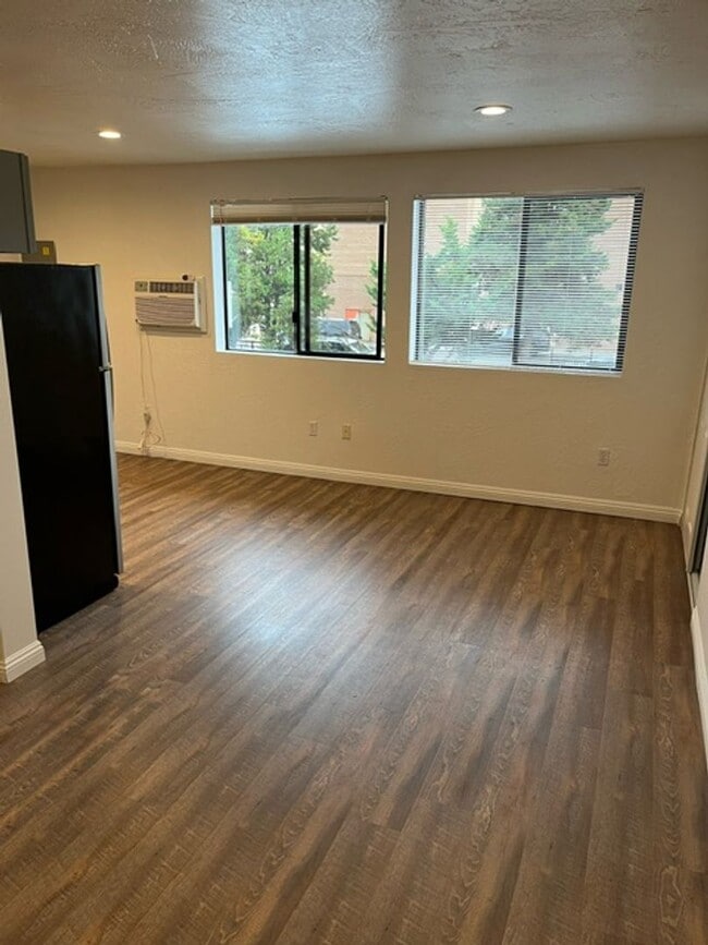 Building Photo - 201 S Tower Ave