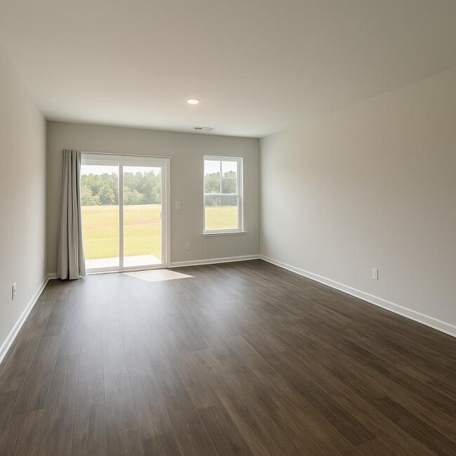 Building Photo - 146 Talladega Dr