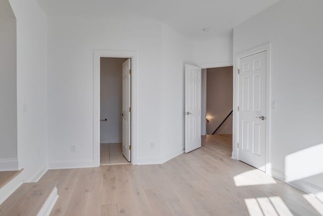 Building Photo - 1449 Willowbrooke Cir
