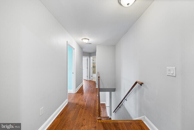 Building Photo - 7845 Nixon St
