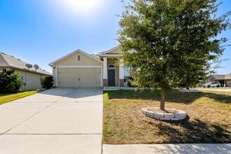 Building Photo - 100 Sulphur River Lp