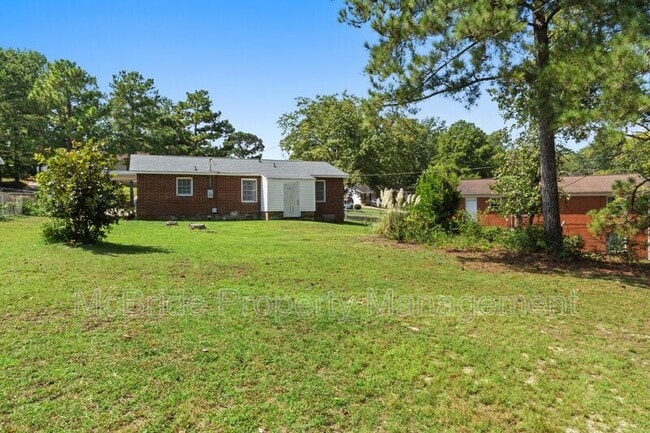 Building Photo - 1360 Senate Dr NW