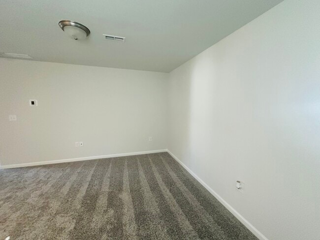 Building Photo - 520 Providence Spgs Ln