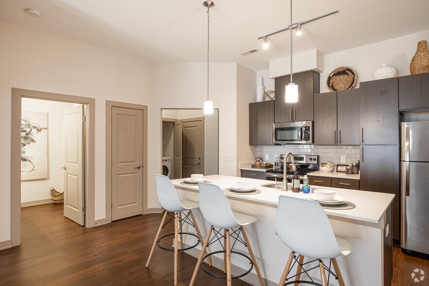 The Bearing - 2BR, 2BA - 1154SF - Boulevard at Oakley Station I