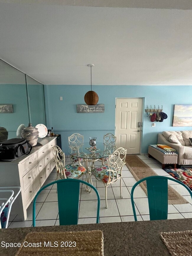 Building Photo - 969 Sonesta Ave NE