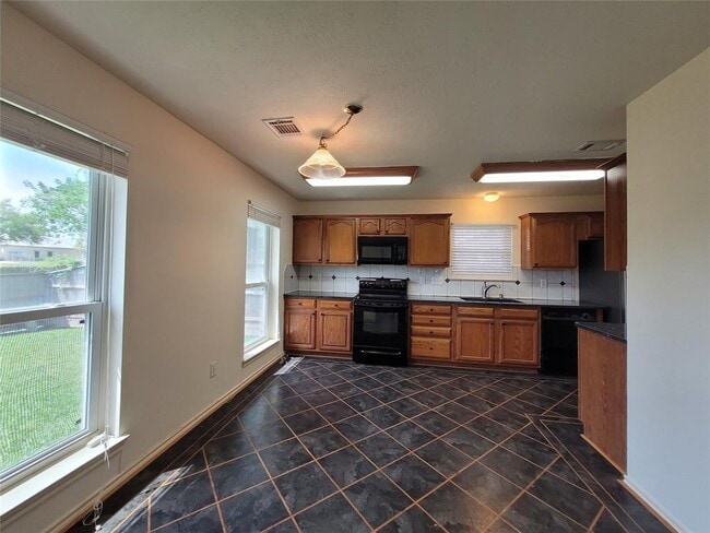 Building Photo - 1904 Timber Creek Dr