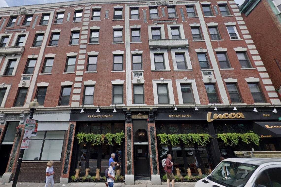 Building Photo - 226 Hanover St