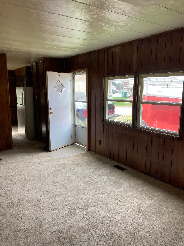 Building Photo - 1145 Hendersonville Rd