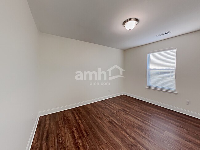 Building Photo - 4832 Chutney Dr