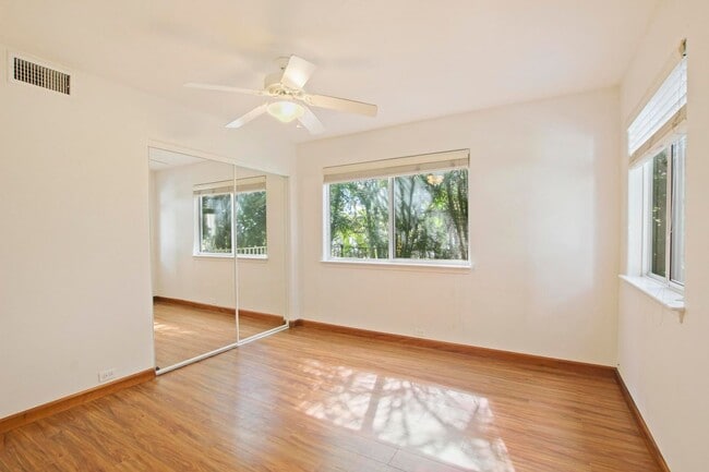 Building Photo - Gated community unfurnished home with spa & ocean views