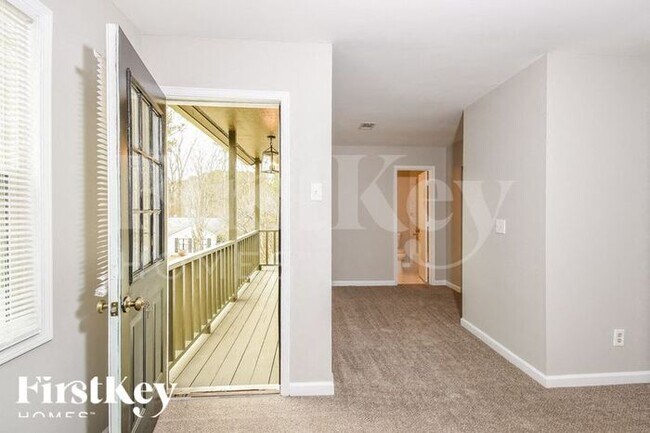Building Photo - 855 Riverstone Ln