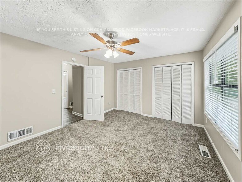 Building Photo - 1468 Barnacle St