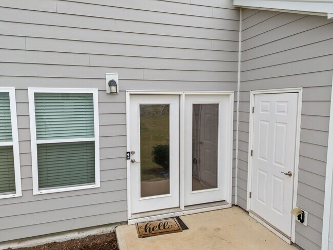 Building Photo - 929 Clearhaven Ln