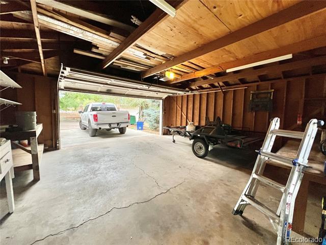 Building Photo - 2675 S Josephine St