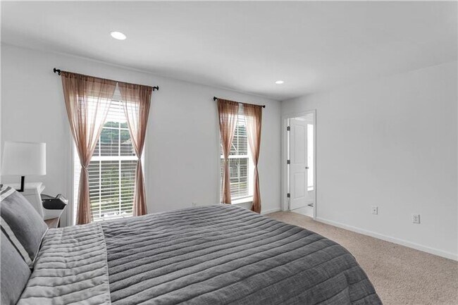 Building Photo - Refined Comfort Meets Modern Living — High...