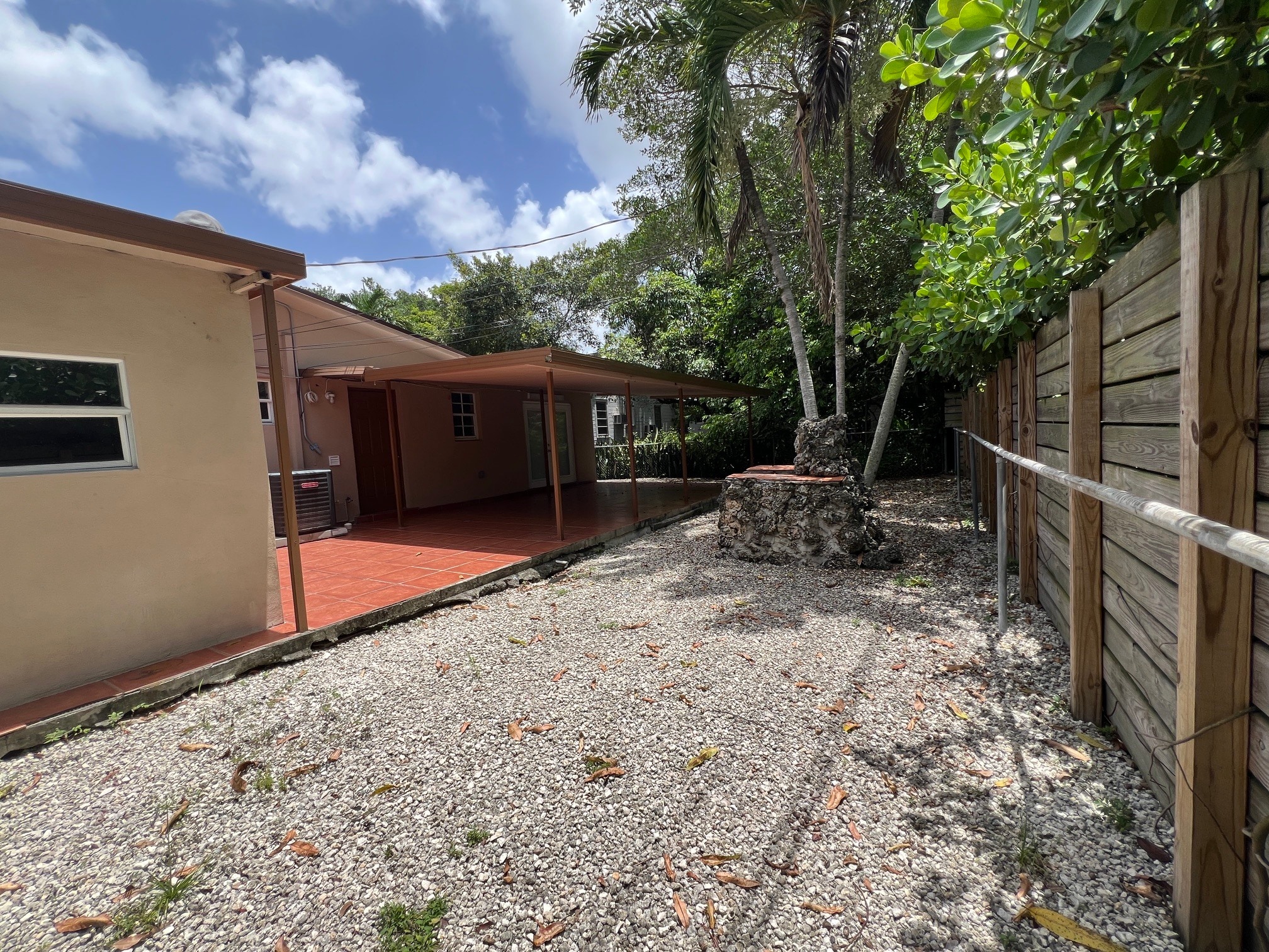 Building Photo - 3534 SW 11th St