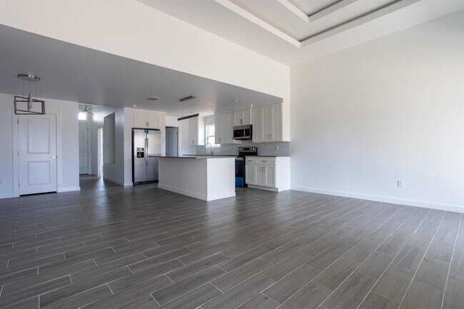 Building Photo - 9910 Caddo Lp