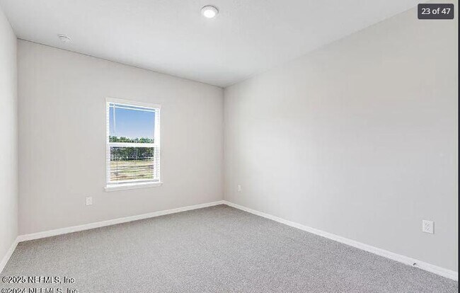 Building Photo - 240 Cherry Elm Dr