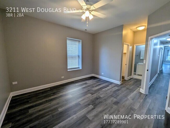 Building Photo - 3211 W Douglas Blvd