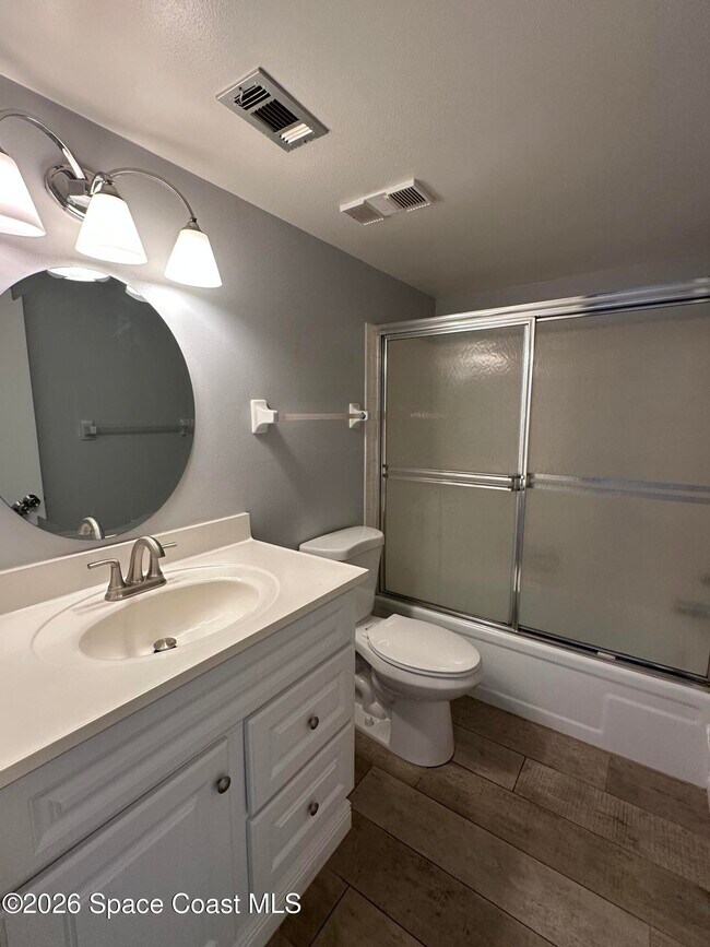 Building Photo - 2709 Golf Lake Cir