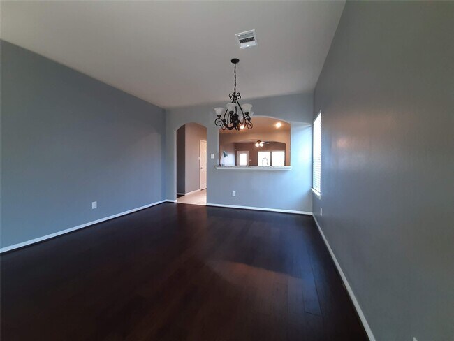 Building Photo - 23322 E Pine Ivy Ln