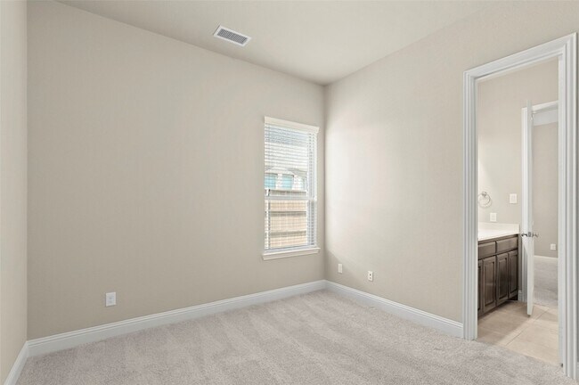 Building Photo - 1810 Wichita Dr