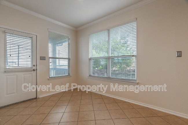 Building Photo - 12119 Sugarberry Way