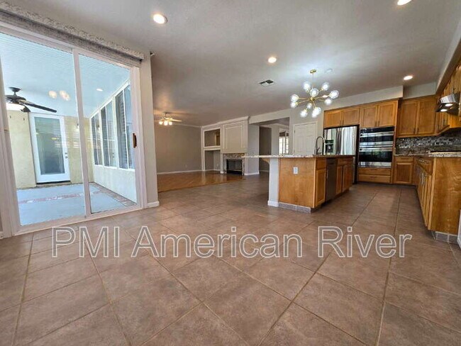 Building Photo - 10071 Wyatt Ranch Way