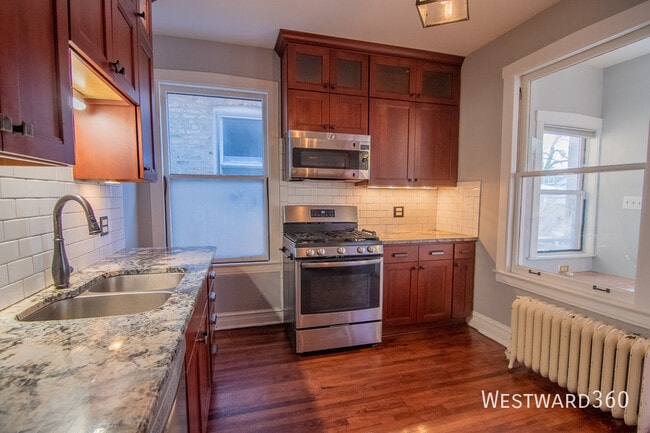 Building Photo - 4246 N Menard-