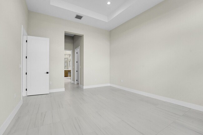 Building Photo - 13024 Feathering Wy