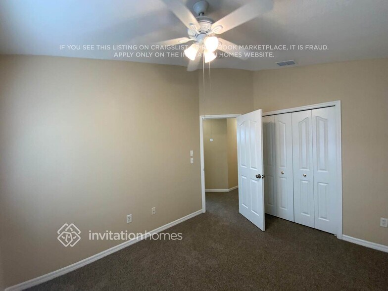 Building Photo - 10507 Grayslake Ct