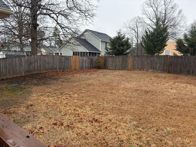 Building Photo - 867 Flintwood Rd