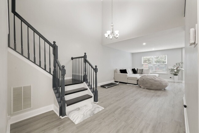 Building Photo - 3074 Renard Ln