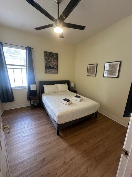 Building Photo - 2726 Formosa Blvd