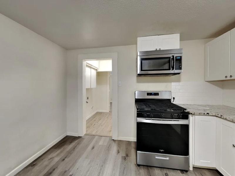 Building Photo - 5708 Kilpatrick Ave