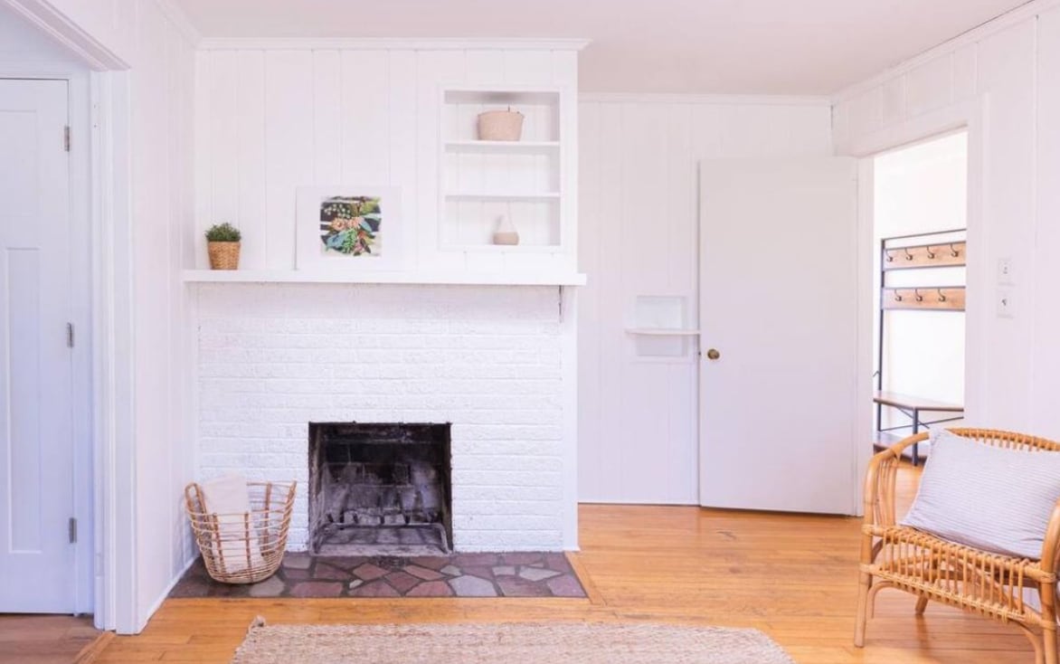 Den - 260 Cherry Dr