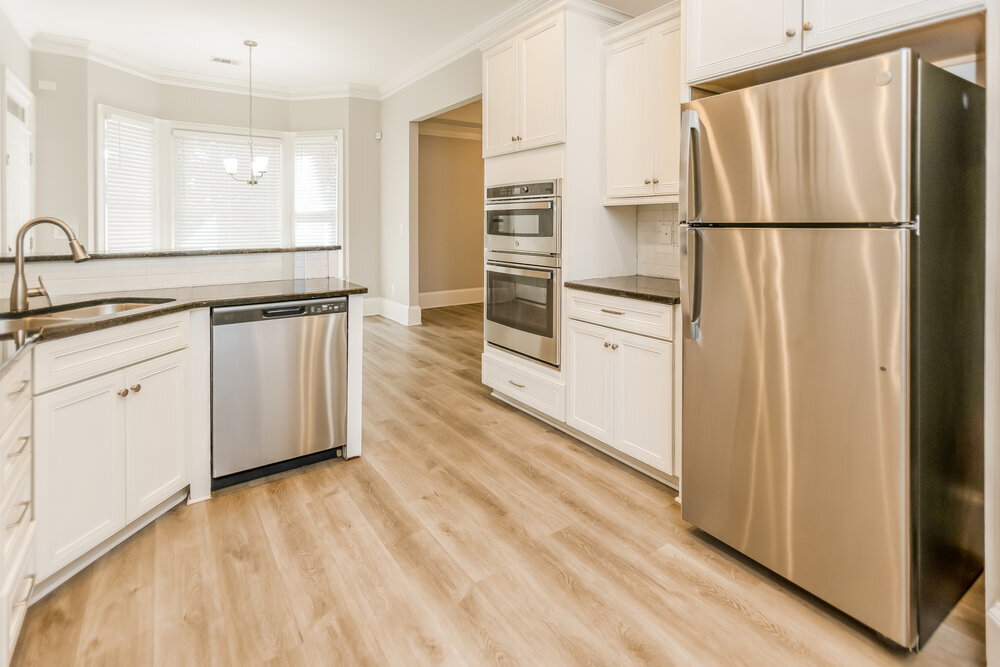 Building Photo - 4654 Jefferson Ridge Way