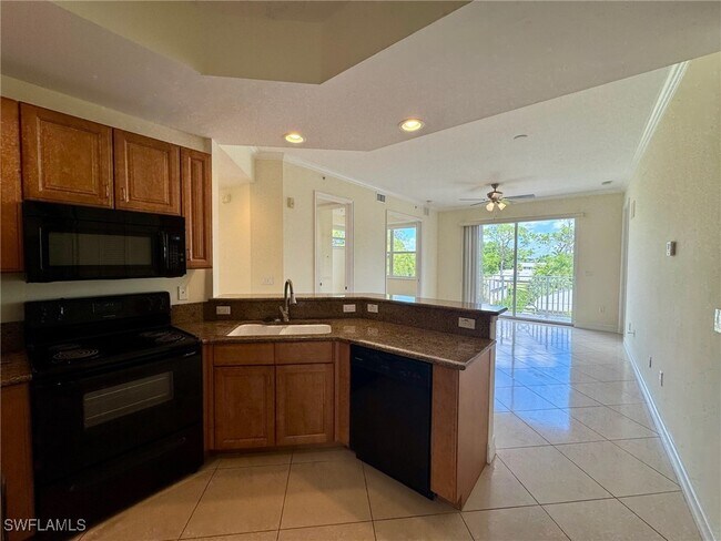 Building Photo - 4400 Bonita Beach Walk Dr
