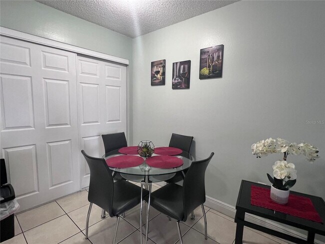 Building Photo - 3827 Crows Nest Dr