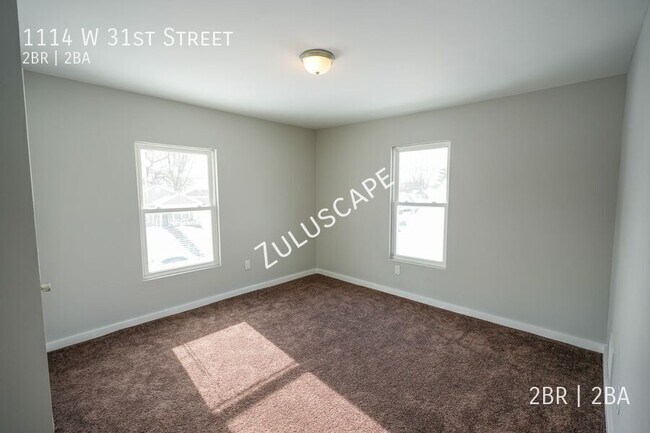 Building Photo - 1114 W 31st St