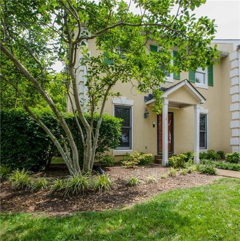 Building Photo - COMING SOON... 3BR/2BA TOWNHOME NEAR DOWNTOWN FRANKLIN!