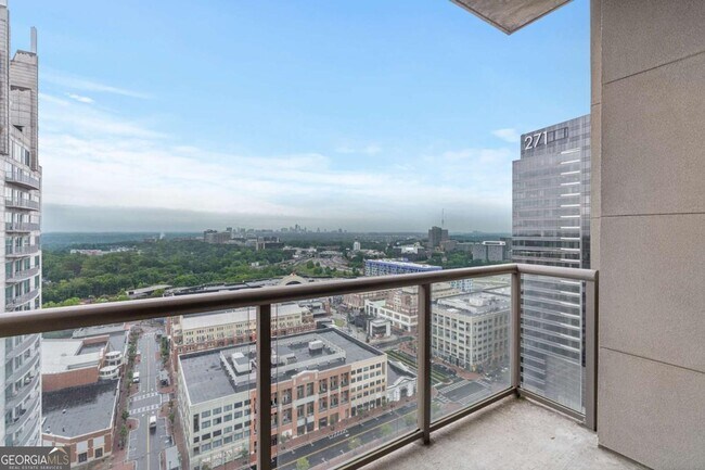 Building Photo - 270 17th St NW