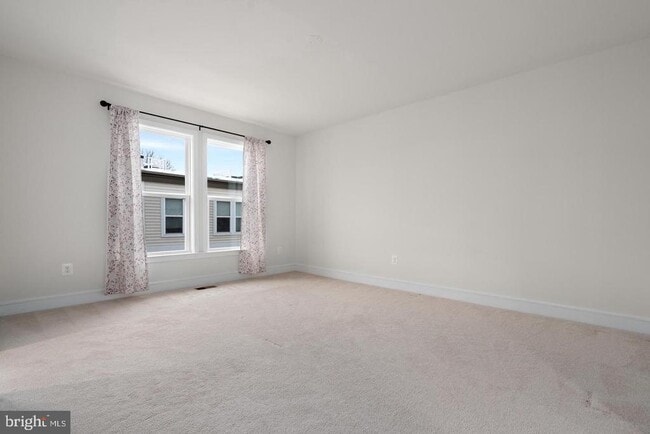 Building Photo - 14589 Lakestone Dr