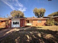 Building Photo - 433 NW 84th St