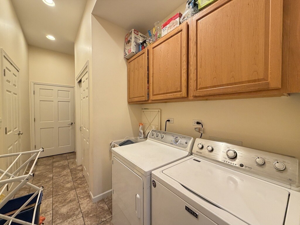 Building Photo - 1415 N Campbell Ave