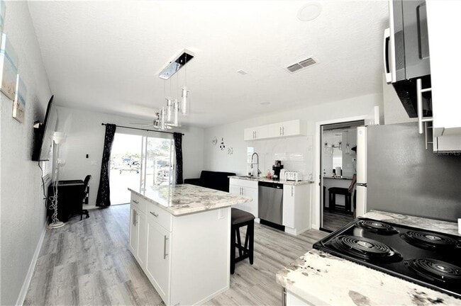 Building Photo - 13711 Gulf Blvd