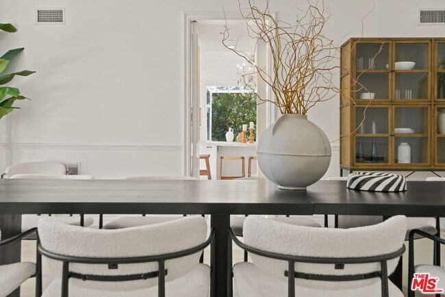 Building Photo - 11730 Stonehenge Ln